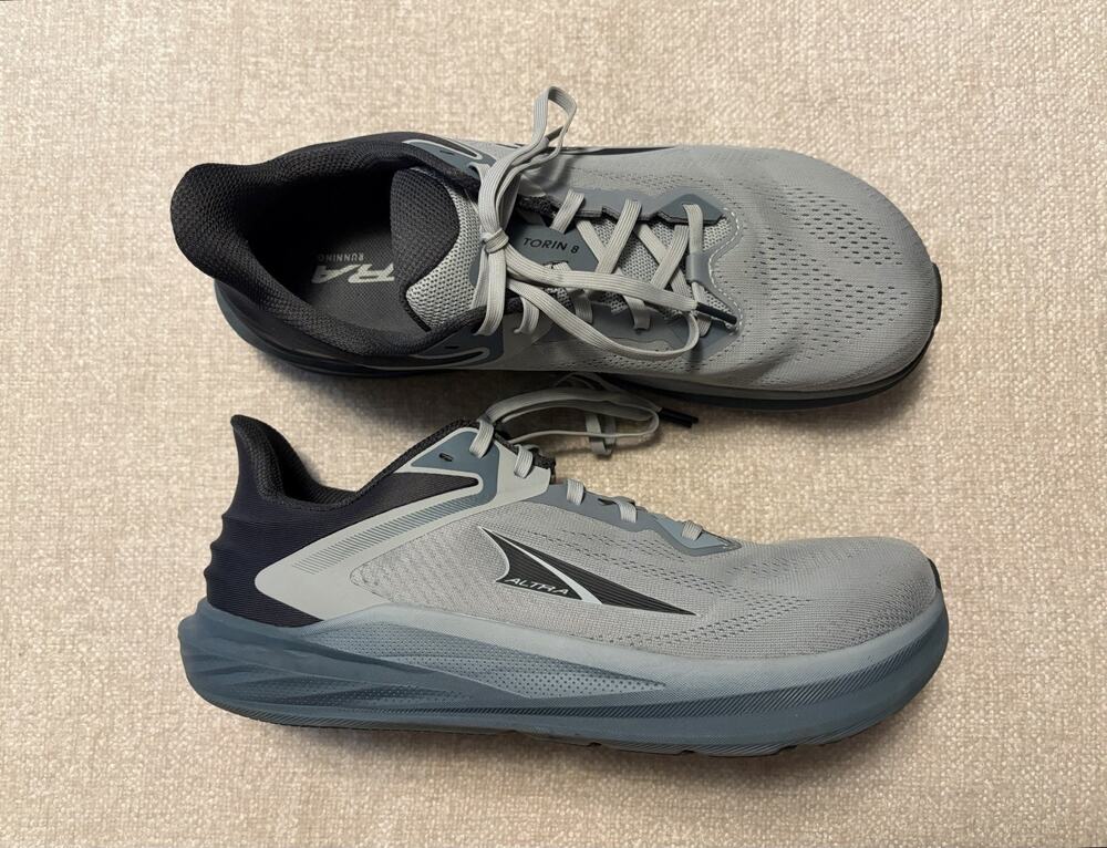 Altra Torin 8 Running Shoes Sneakers Men's 11 US Gray Black AL0A85QE220